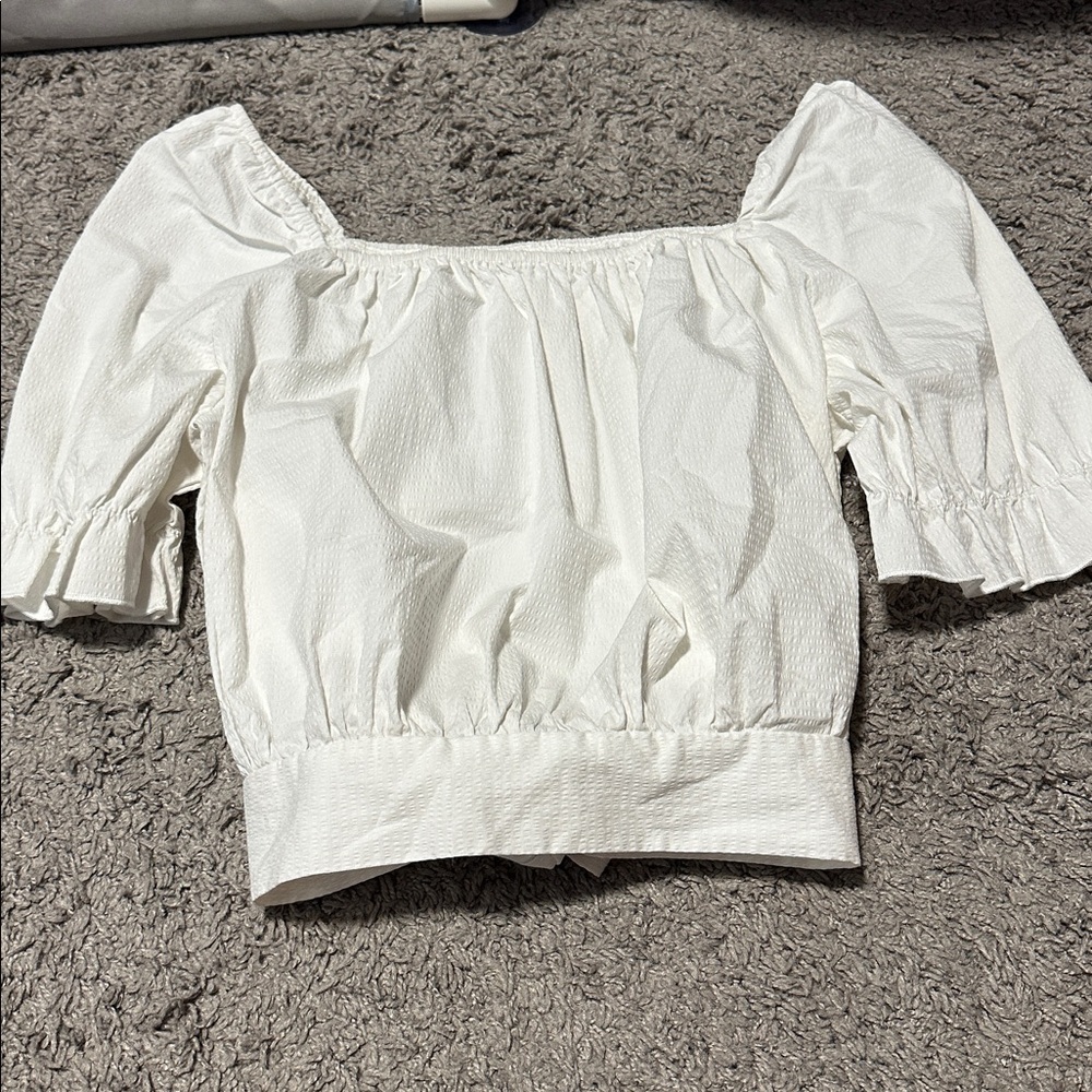 SHEIN White Puff Sleeve Blouse